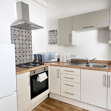 3 Bedroom House Near Liverpool Football Stadium Buitenkant foto