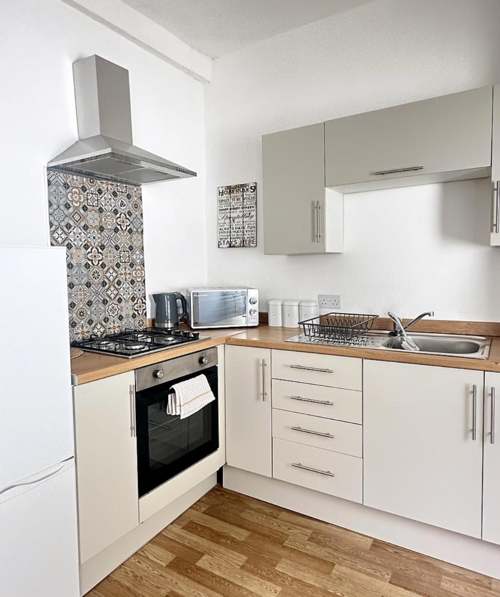 3 Bedroom House Near Liverpool Football Stadium Buitenkant foto